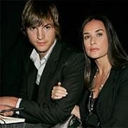 Деми Мур мечтает отсудить у Катчера 290 миллионов долларов