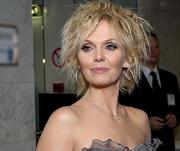 Певица Валерия удивила своей стройностью