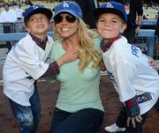 Как Бритни Спирс удалось спасти детей от огня?