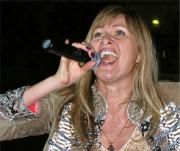 Почему Вика Цыганова упорно готовится к смерти?