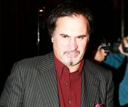 Что делает Валерий Меладзе, запираясь в ванной?