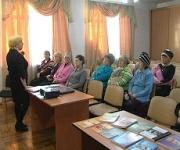 Пожилые люди посетили урок в «Школе безопасности»