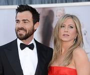 Свадьба Дженнифер Энистон переносится