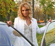 Как выглядела певица Саша Савельева до известности