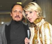 Стас Михайлов изменяет жене