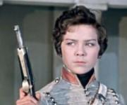 Ларису Голубкину от фанаток лесбиянок спас муж