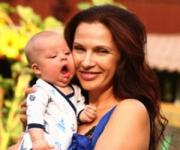 Развитие сына Эвелины Бледанс поражает воображение