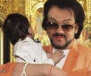 Киркоров подарил на первый день рождения сыну Porsche