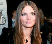 Елизавета Боярская помогает больным детям