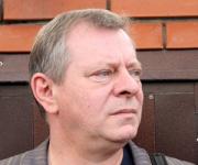 Почему актер Вадим Андреев не разговаривает с женой?