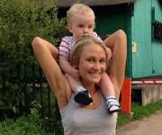 Катя Гордон показала подросшего сына