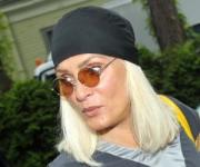 Почему Лайма Вайкуле избегает российские церкви?