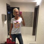 Ольга Бузова показала себя в туалете