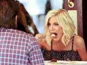 Почему опасно есть на ночь