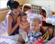 Полпред Сергей Меликов посетил пункты размещения украинских беженцев