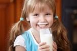 Пейте, дети, молоко, будете здоровы
