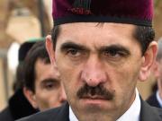 Юнус-Бек Евкуров: Мы хотим, чтобы приезжие уважали наши обычаи