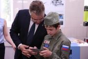 Губернатор оценил работу нового центра молодёжного инновационного творчества